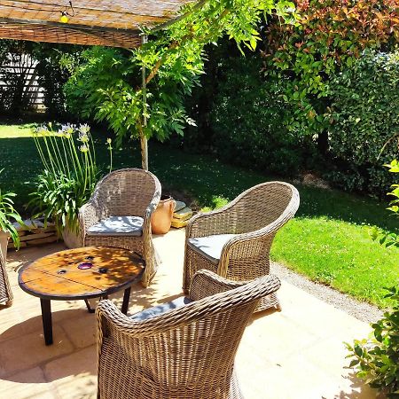 Chambres D'Hotes Charme Nature Nouzilly Екстер'єр фото