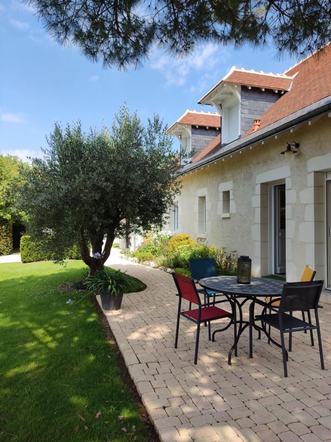 Chambres D'Hotes Charme Nature Nouzilly Екстер'єр фото
